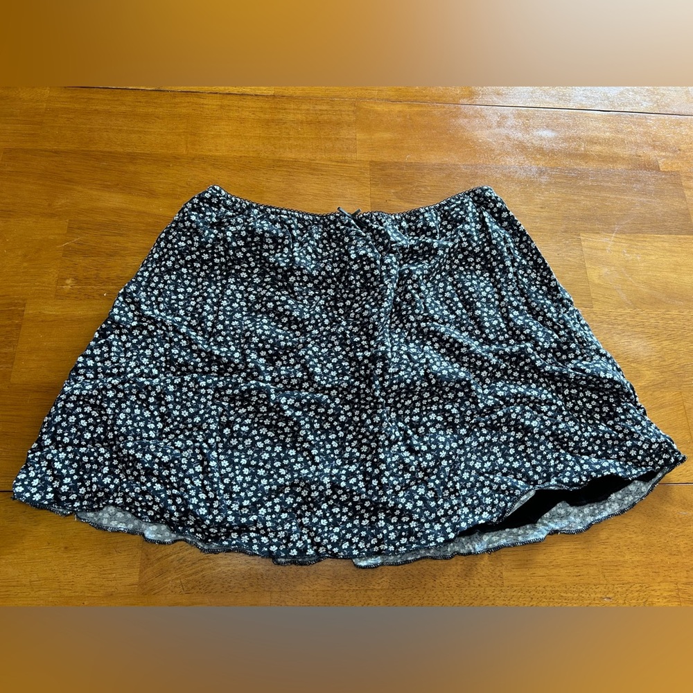 Floral print skirt